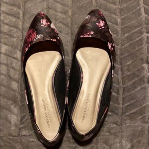 Christian Siriano Flats